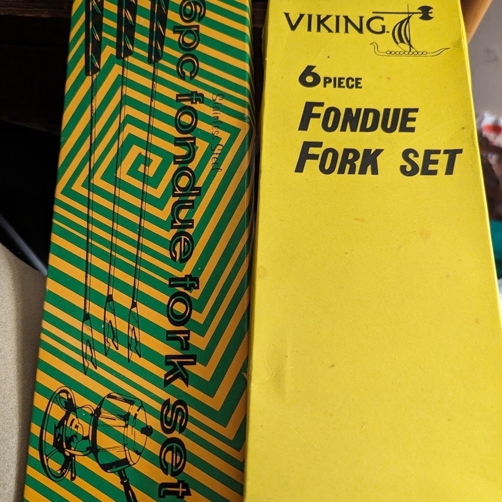 Vintage 2 sets Fondue Fork 2 Sets  of 6 Wood sets boxed colored dots and tips